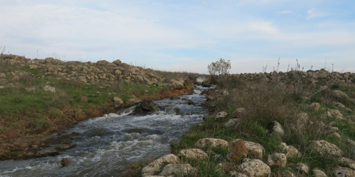 מפלי בזלת עליון